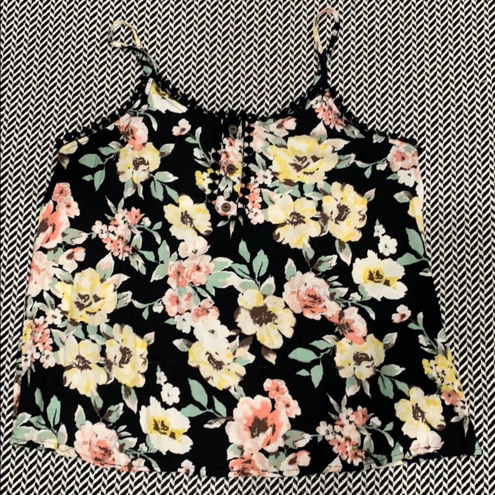 💖5 FOR $25 Floral Tank Crochet Lace Trim